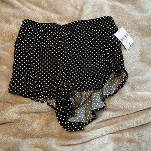 Polka dot flowy Women’s shorts